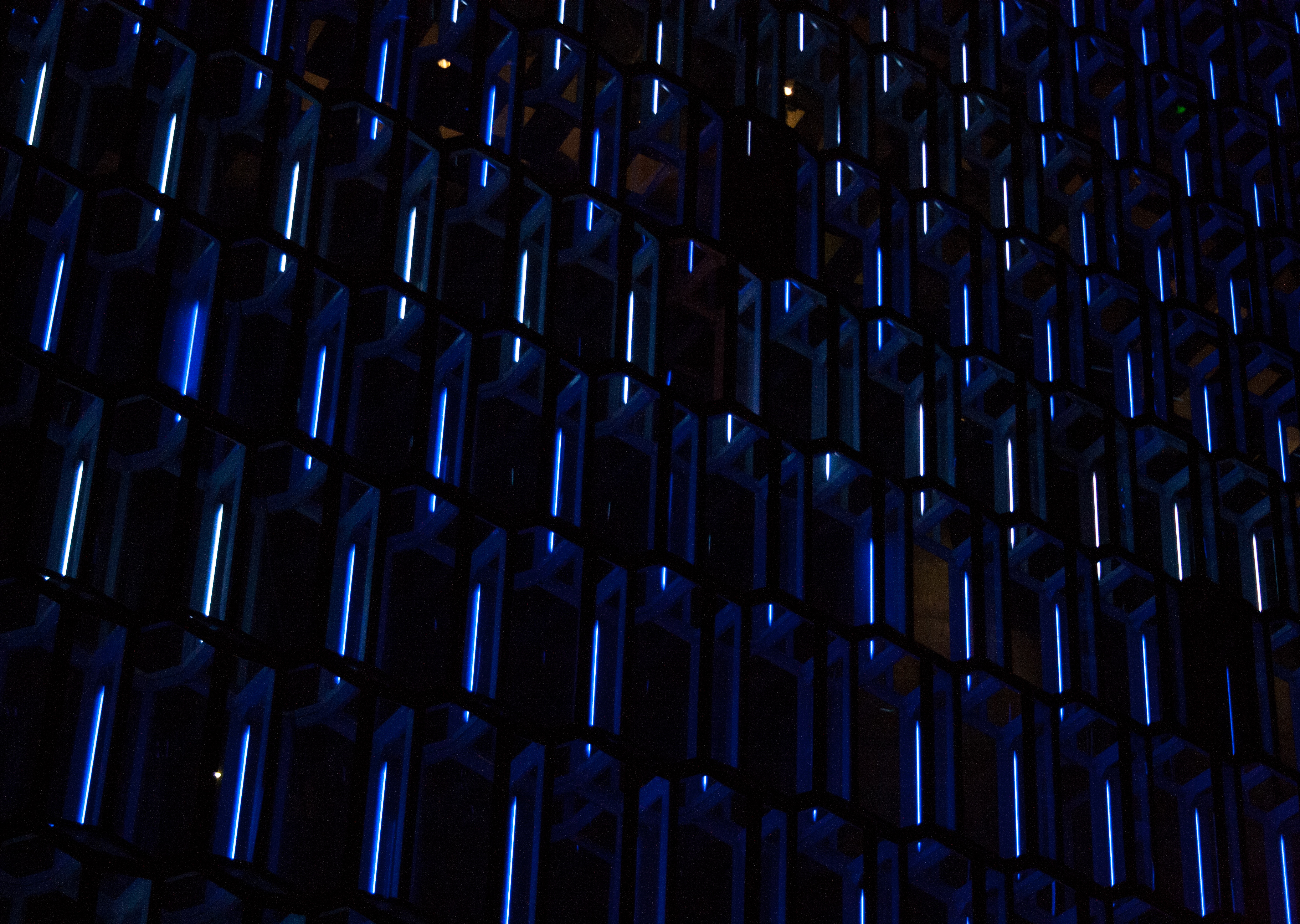 The external lighting synced up with the internal music